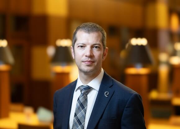 Headshot of School of Law Dean Brian Gallini