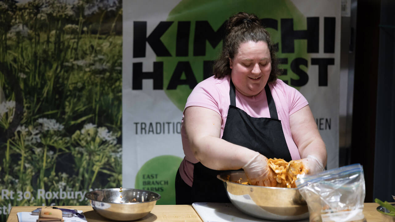 Student learns to make kimchi in RecWell space