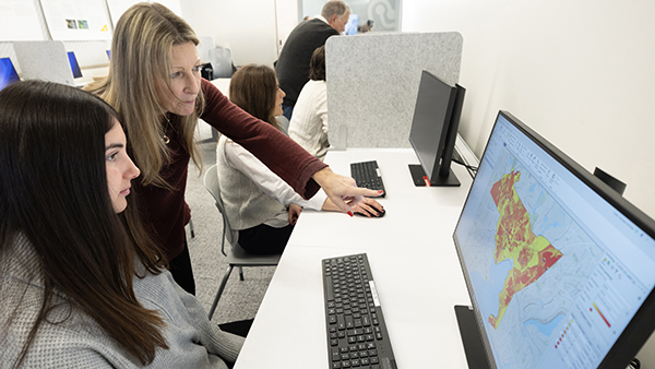 Student and professor collaborating on a project