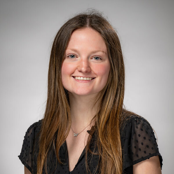 Headshot of Lily Vogel