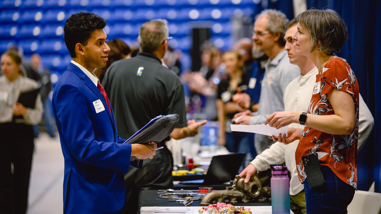 Students network and make valuable connections at the Connecticut Manufacturing, Engineering and Technology Career Fair