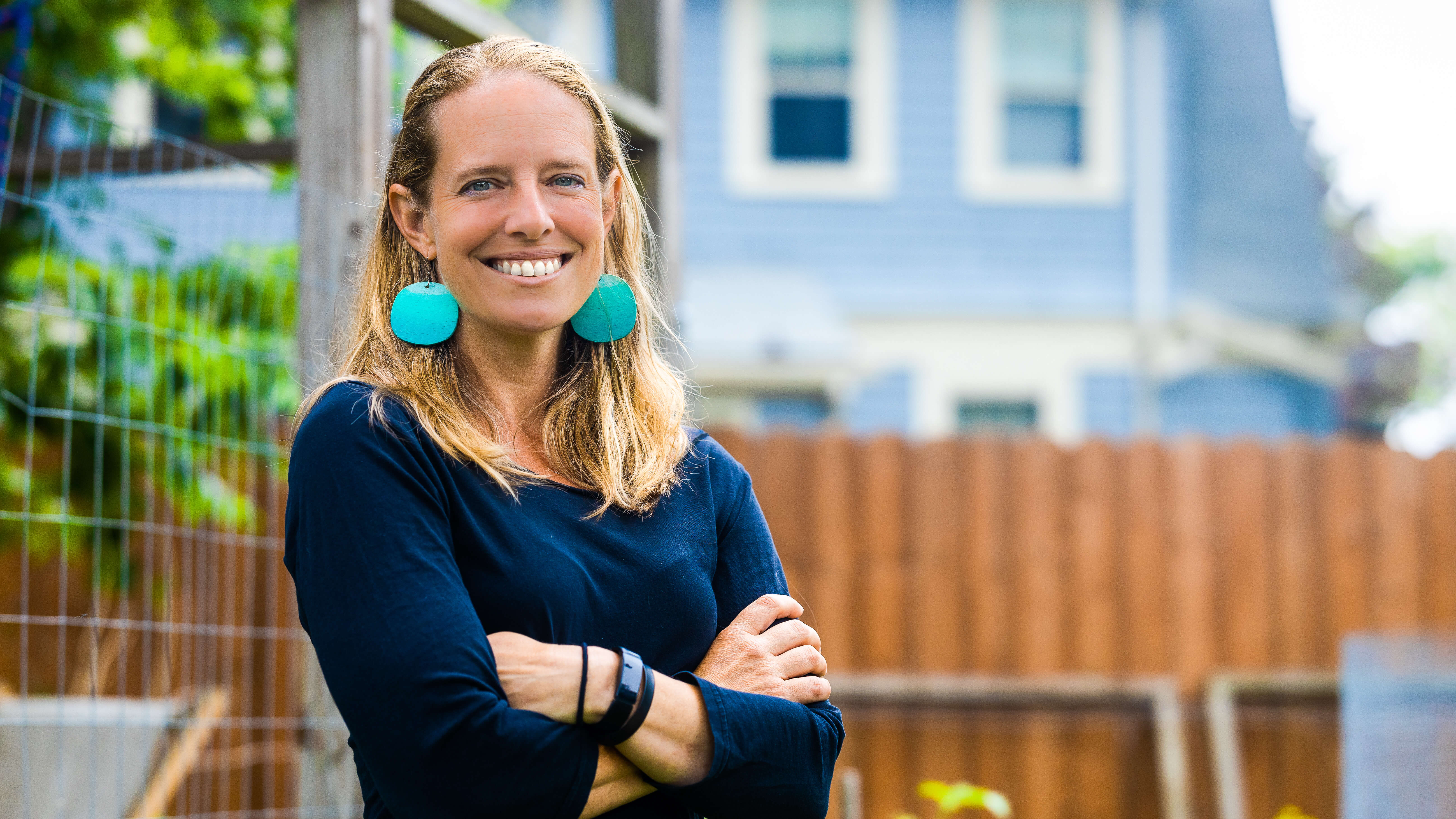 Dr. Amber R. Kelly, Associate Professor of Social Work, works with the Quinnipiac University Prison Project