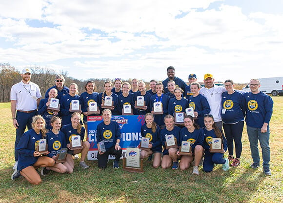 The Quinnipiac women's cross country team