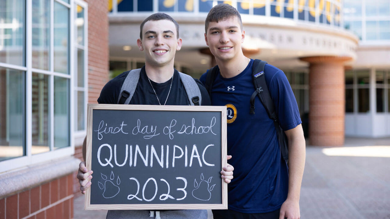 Students take a picture together on the first day of classes