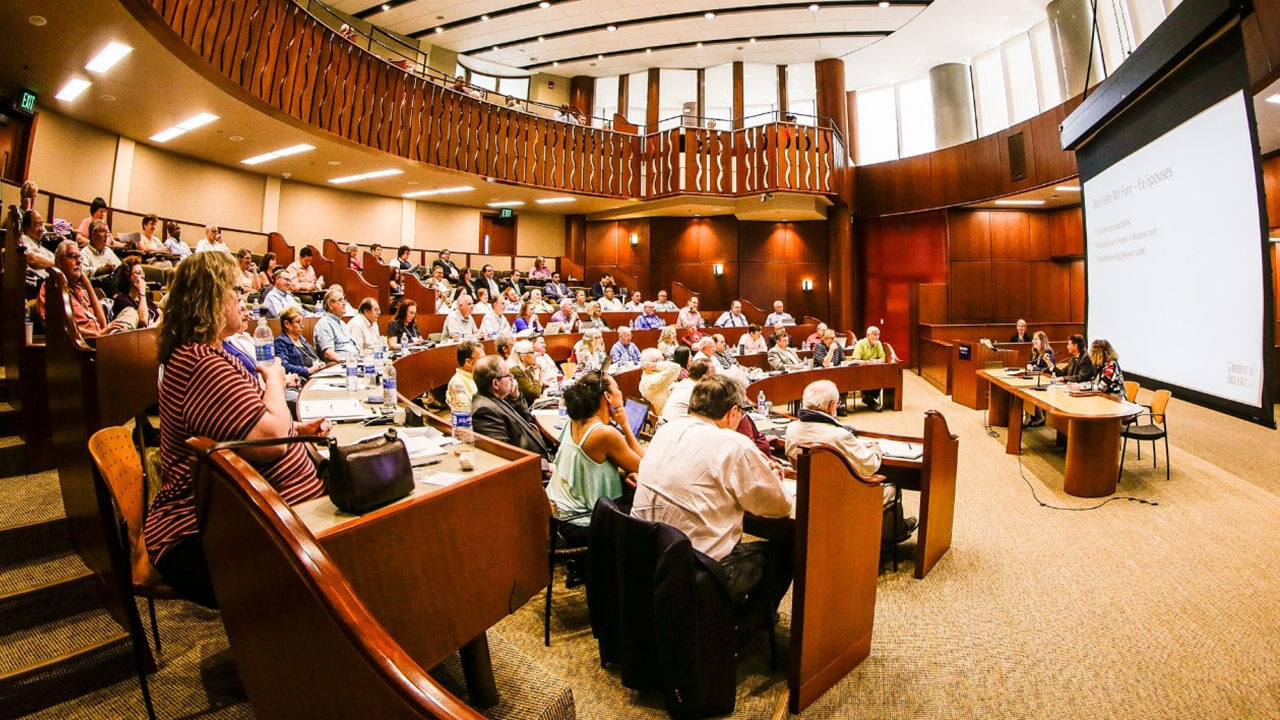 Crowd gathered for School of Law's criminal Tax Conference